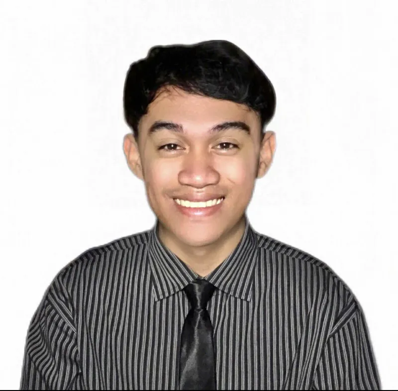 Bens Olano, Podcast Network Coordinator at Icons of Real Estate