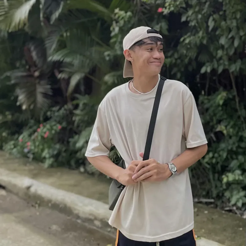 Bens Olano smiling